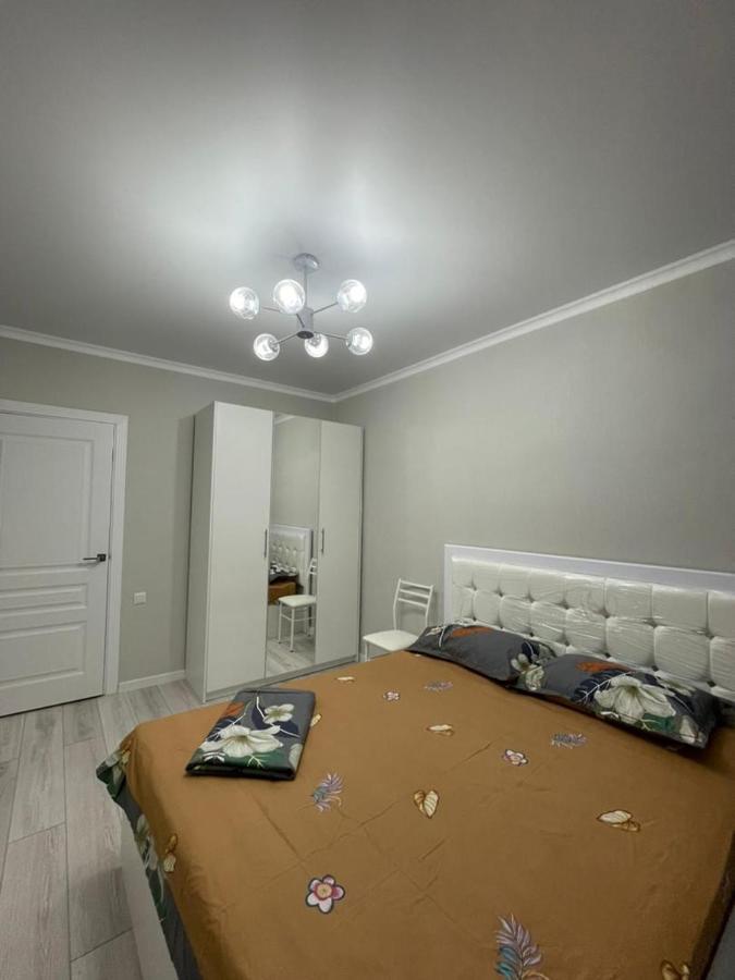 Apartment In Street Toktogula 77 บิชเคก ภายนอก รูปภาพ