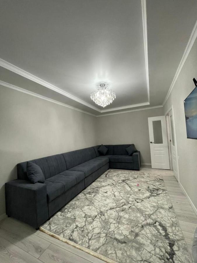Apartment In Street Toktogula 77 บิชเคก ภายนอก รูปภาพ